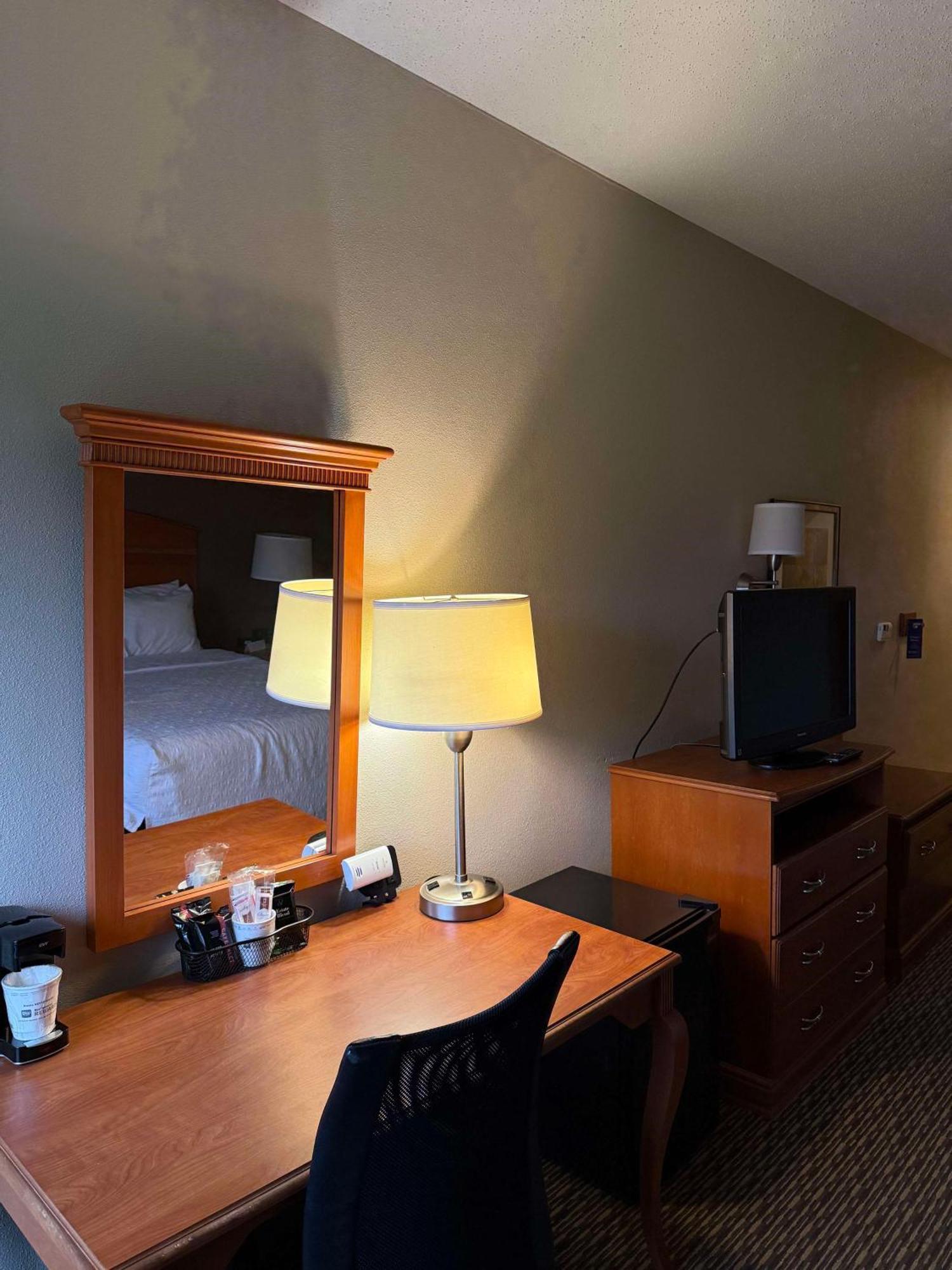 Surestay By Best Western Forsyth Decatur Buitenkant foto